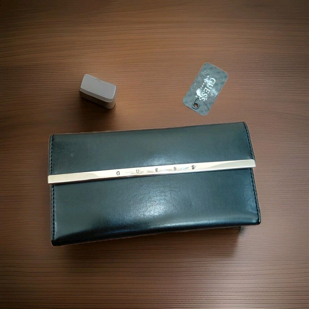 Guess Black Leather Slim Folding Wallet Silver Bar Logo Zipper Back